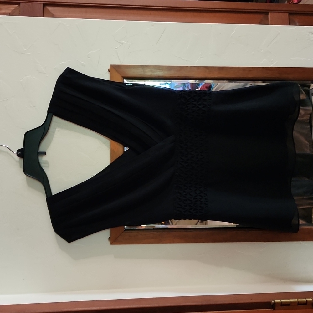 Banana Republic Double V Top